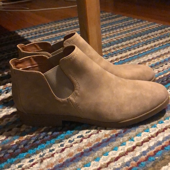 Booties - Picture 2 of 8